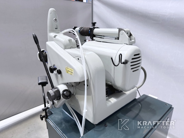 Affûteuse d'occasion   90196  axes à vendre