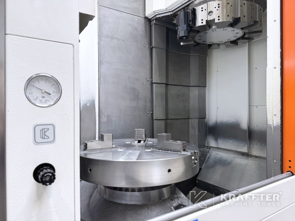 Tour vertical CNC d'occasion MAZAK Mega Turn 900 90171 à vendre