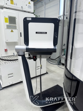 Commande numérique SIEMENS 840D SL sur machine outil DMG MORI DMU 65 monoBLOCK 90170