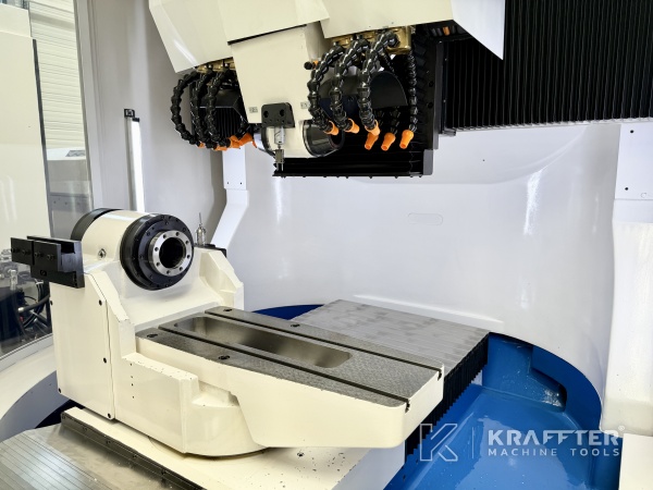 Affûteuse CNC à métaux d'occasion WALTER Helitronic Power Regrinder 90159