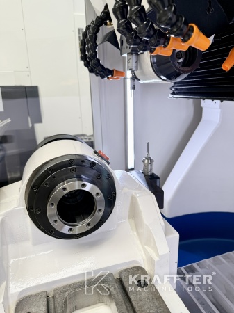 Affûteuse CNC à métaux d'occasion WALTER Helitronic Power Regrinder 5 axes 90159