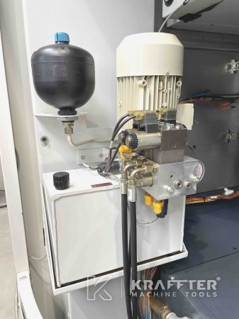 Centre d’usinage à commande numérique MIKRON HSM 800 20690-041 Machines outils d'occasion
