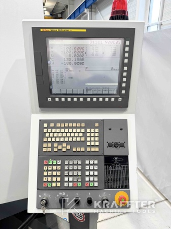 Commande numérique FANUC 300i - MODEL A sur machine outil HAUSER S35-400 90095