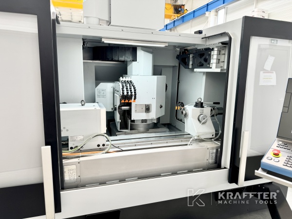 Machine-outil pour le Rectifieuse cylindrique CNC KELLENBERGER 100 axes 90121