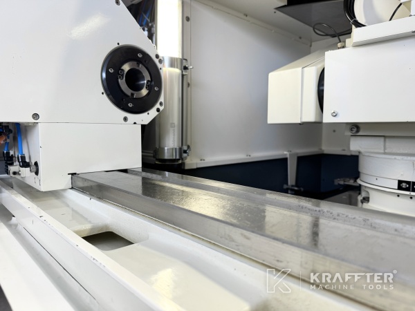Rectifieuse cylindrique CNC d'occasion STUDER S33 90177 axes à vendre