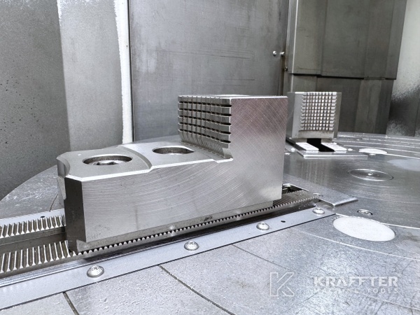 Machines industrielles pour le tournage Tour vertical CNC MAZAK Mega Turn 900 90171