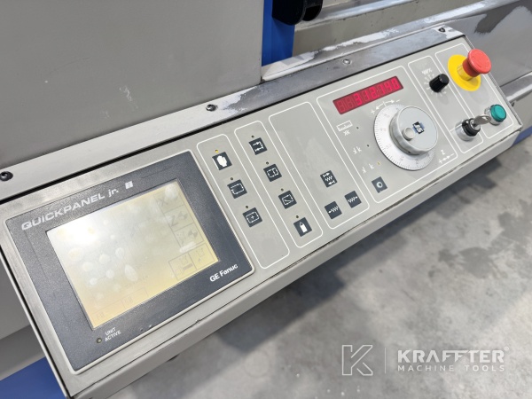 Pupitre de commande sur Rectifieuse cylindrique CNC JONES & SHIPMAN Ultramat-X 90084