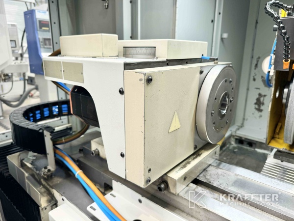 Mécanique de précision Rectifieuse cylindrique CNC JONES & SHIPMAN Ultramat 650 Easy-B 90120