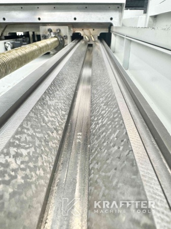 Rectifieuse par coordonnées CNC d'occasion HAUSER S40-400 90123 à vendre