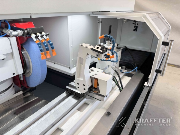 Achat et vente dans le monde entier de Rectifieuse cylindrique CNC STUDER S33 90137