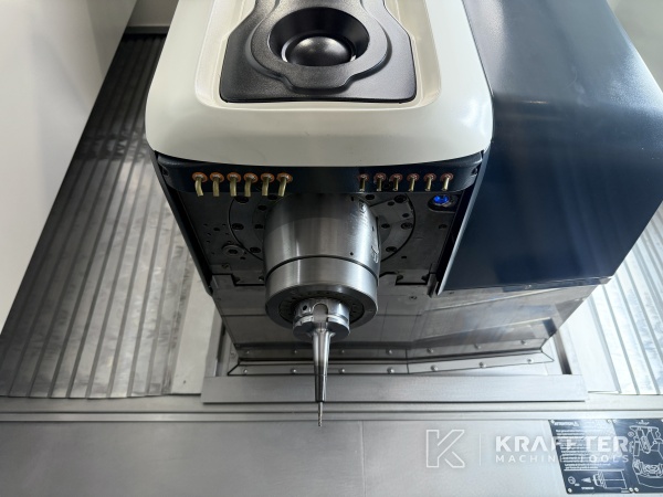 Usinage de précision avec Centre d’usinage d'occasion DMG MORI DMU 65 monoBLOCK 90170