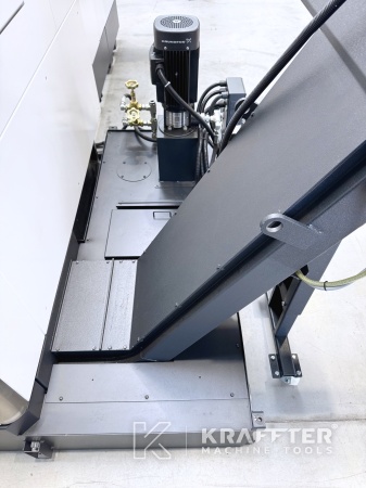 Convoyeur à copeaux MAZAK VTC 800/30SR 90187 - Kraffter machine tools