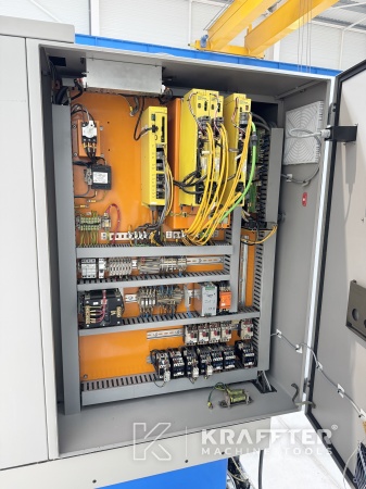 Armoire électrique pour machine industrielle JONES & SHIPMAN Ultramat-X 90084