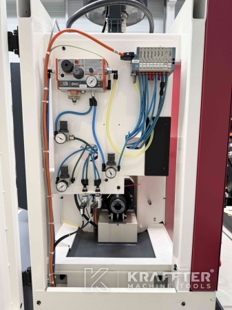 Tour de haute précision SCHAUBLIN 102 TM 90151 chez Kraffter Machine Tools