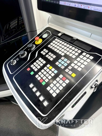 Commande numérique SIEMENS 840D SL (CELOS) sur machine outil DMG MORI DMU 75 monoBLOCK 90094