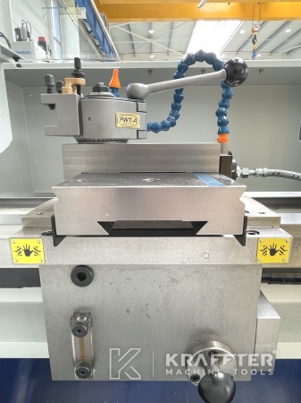 Tour de précision SCHAUBLIN 225 20690-007 chez Kraffter Machine Tools