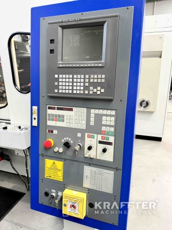 Commande numérique sur machine outil HAUSER S35-400 90103