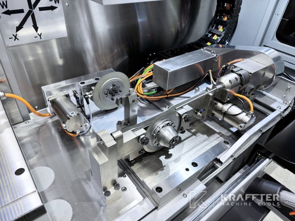Machines industrielles pour opération de Rectification AMADA Techster 84 90162
