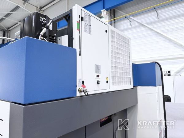 Centre d’usinage à métaux pour mécanique de précision GROB G350 90169