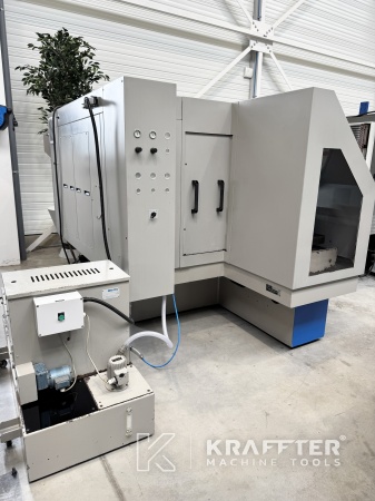Rectifieuse cylindrique CNC d'occasion JONES & SHIPMAN Ultramat-X 90084 à vendre