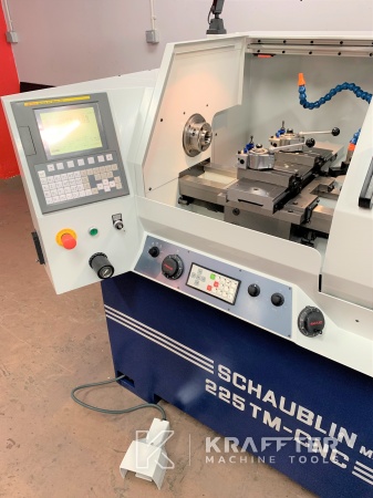 Tour de haute précision SCHAUBLIN 225 TM-CNC 20689-943 chez Kraffter Machine Tools