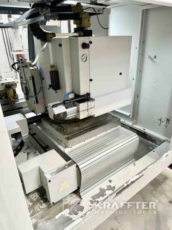 Rectifieuse cylindrique CNC JONES & SHIPMAN Ultramat 650 Easy-B 90120 , KRAFFTER vendeur de machines outils d'occasion