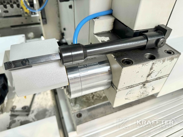 Achat et vente dans le monde entier de Rectifieuse cylindrique CNC JONES & SHIPMAN Ultramat 650 Easy-B 90120