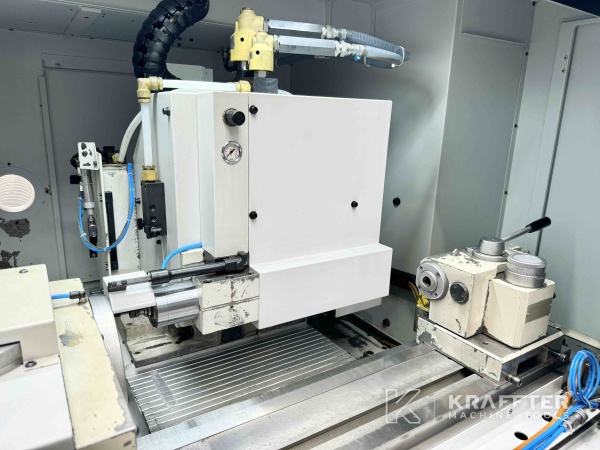 Rectifieuse cylindrique CNC à vendre JONES & SHIPMAN Ultramat 650 Easy-B 90120 Machines outils d'occasion
