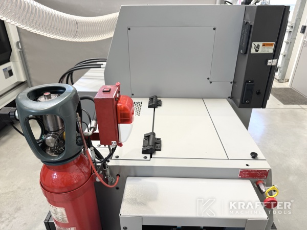 Tour de haute précision TSUGAMI B0206E-II 90181 chez Kraffter Machine Tools