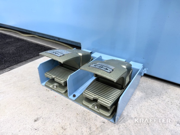 Achat et vente Centre de tournage fraisage OKUMA Multus B400 90175 Europe, Suisse, international