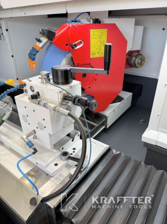 Rectifieuse cylindrique CNC à métaux pour mécanique de précision STUDER S33 90137