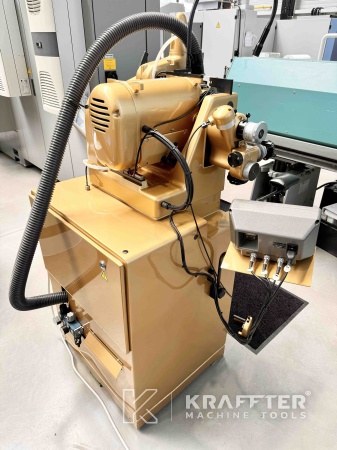Machine-outil pour l'affutage Ewag WS 11 90124