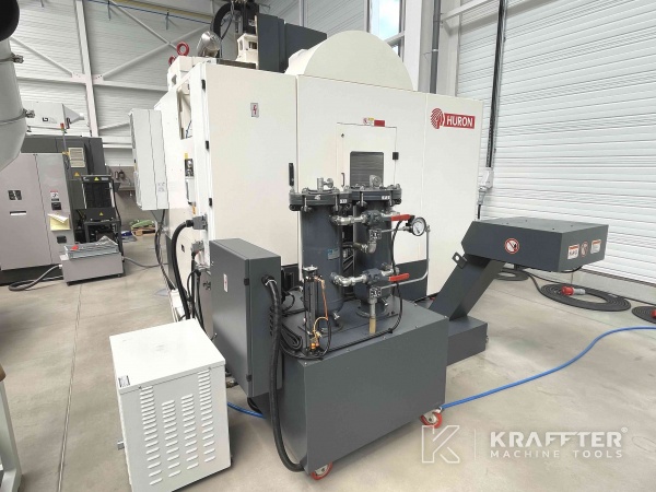 Machines industrielles pour le fraisage Centre d’usinage HURON VX6 APC 90072