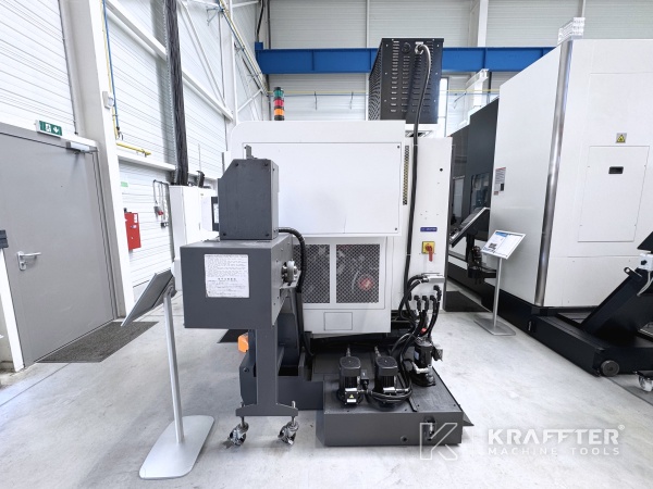 Machine-outil pour le Tour CNC NAKAMURA TOME WT 100 axes 90182