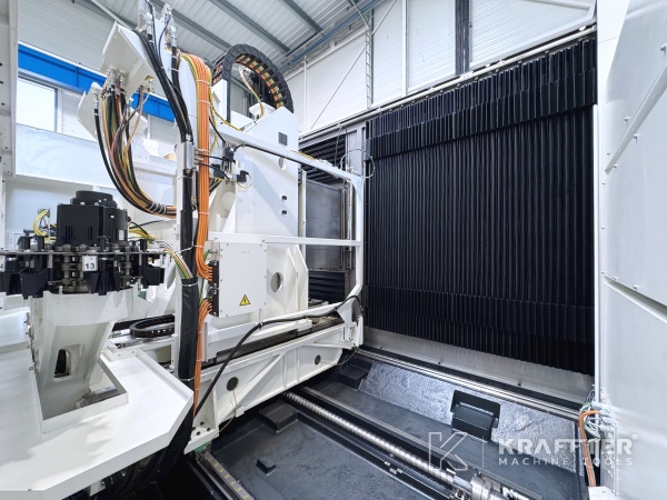 Centre d’usinage à vendre MAZAK VTC 800/30SR 90187 Machines outils d'occasion