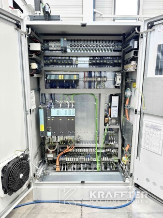 Armoire électrique industrielle sur BLOHM Planomat 616 HP 90136