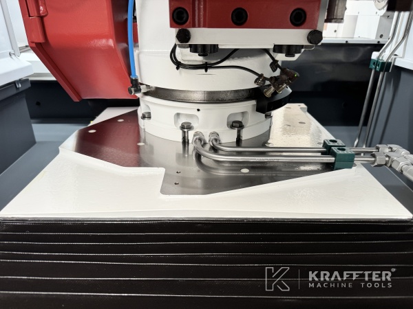 Rectifieuse cylindrique CNC d'occasion STUDER S33 90149 destockage France, Europe et International