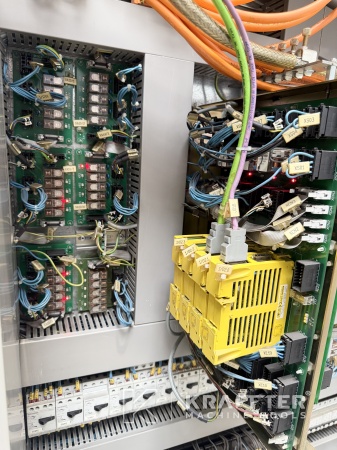 Armoire électrique pour machine industrielle CMZ TX66 Y2 Quattro 90119