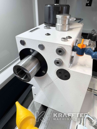 Rectifieuse cylindrique CNC à assistance numérique STUDER S33 90137