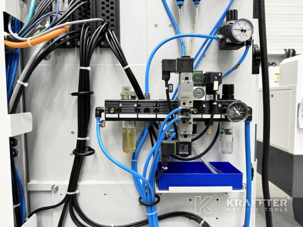 Rectifieuse cylindrique CNC à commande numérique STUDER S33 90177 Machines outils d'occasion