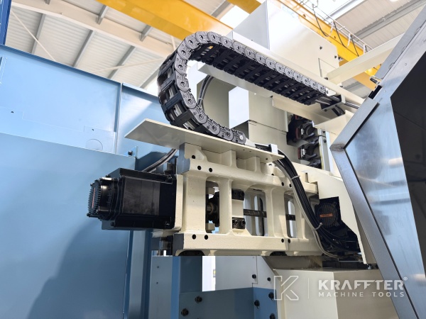 Centre de tournage fraisage d'occasion OKUMA Multus B400 90175 destockage France, Europe et International