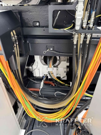 MAZAK Variaxis C-600 90161 Grandes dimensions