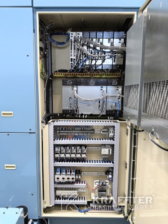 Armoire électrique industrielle sur OKUMA Multus B400 90175
