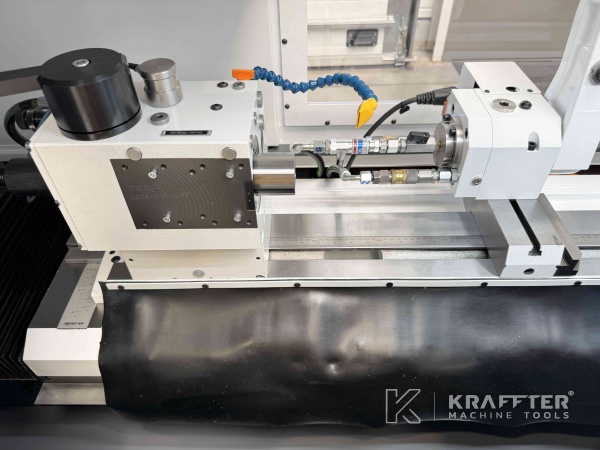 Rectifieuse cylindrique CNC de haute précision STUDER S33 90137 chez Kraffter Machine Tools