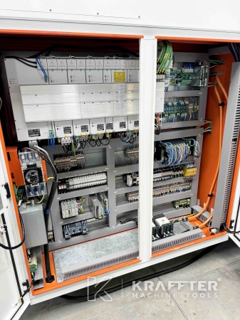 Armoire électrique pour machine industrielle AXILE G6 90104