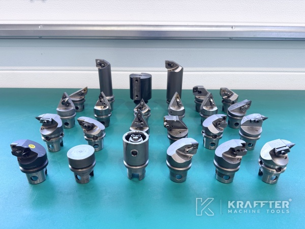 Accessoires, équipements et manuels d'utilisation MAZAK Mega Turn 900 90171
