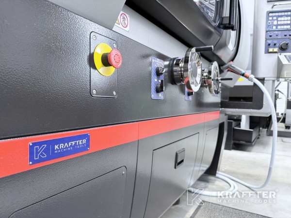 Rectifieuse plane CNC à vendre AMADA Techster 84 90162 Machines outils d'occasion