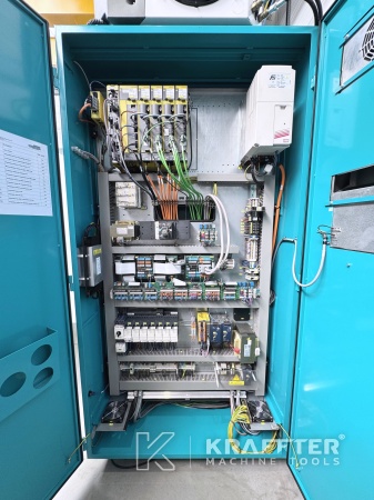 Armoire électrique industrielle sur SCHNEEBERGER Gemini DMR 90173