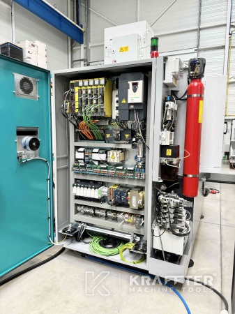 Armoire électrique industrielle sur SCHNEEBERGER Norma NGC 90111