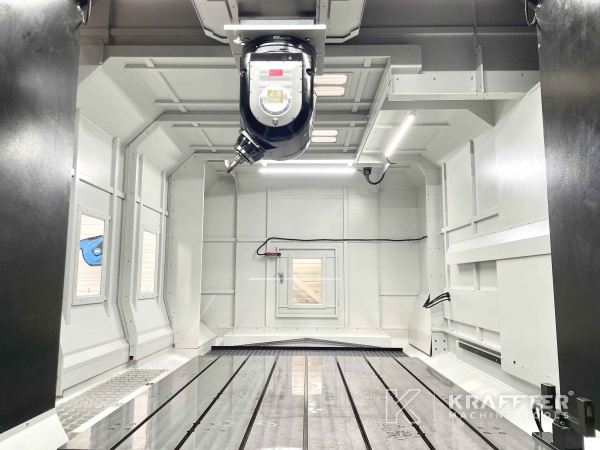 Machines industrielles pour opération de Fraisage EUMACH DVM 2021 90082